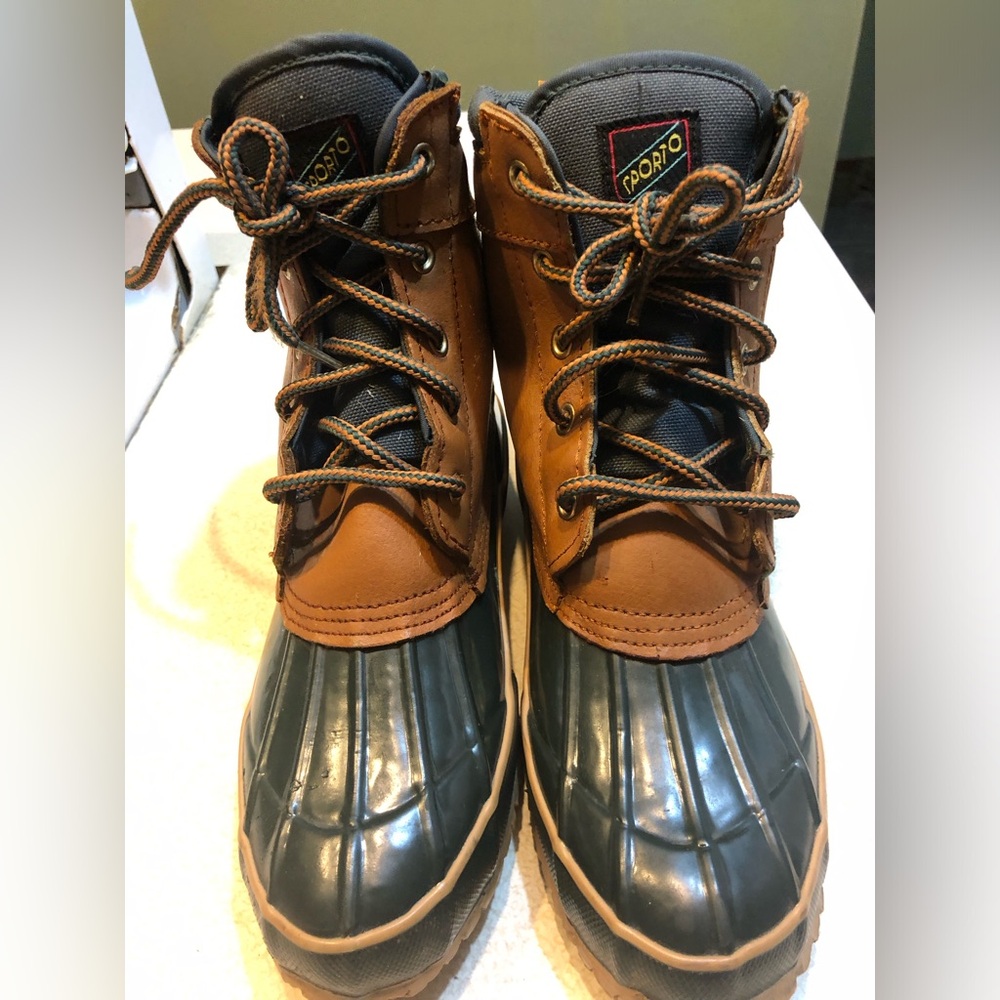 Sporto Duck Boots with A Steel Shank